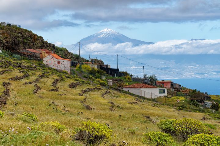 Pohled na Teide z ostrova La Gomera