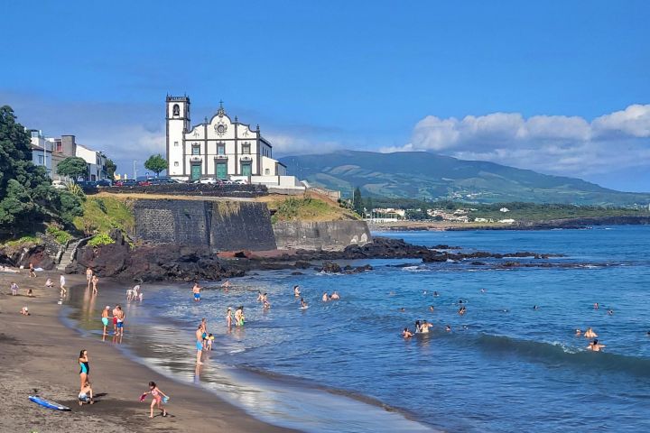 Pláž na ostrově São Miguel