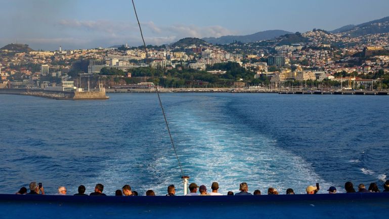 Cesta trajektem z Madeiry na Porto Santo