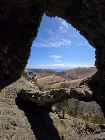 Jsou tu i skryté jeskyně. Porto Santo