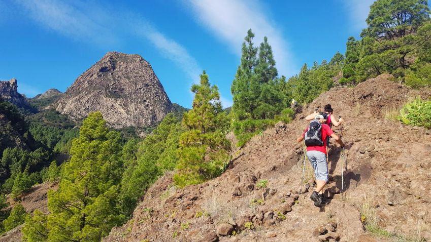 Pěší turisté u Los Roques, La Gomera