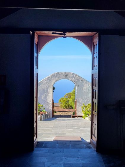 Kostel Nuestra Senora de Los Reyes. El Hierro