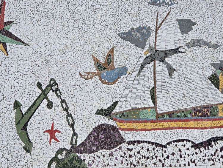 Mozaika v přístavu. Pico, Azorské ostrovy