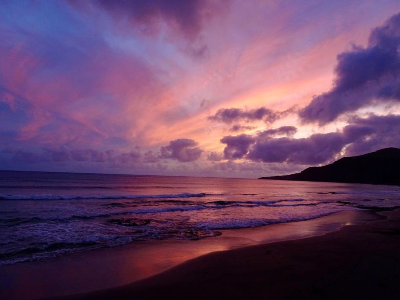 Východ slunce. Santa Maria, Azorské ostrovy