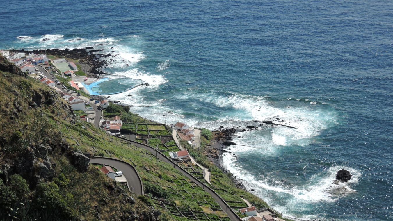 Zapomenutá Santa Maria, Azory